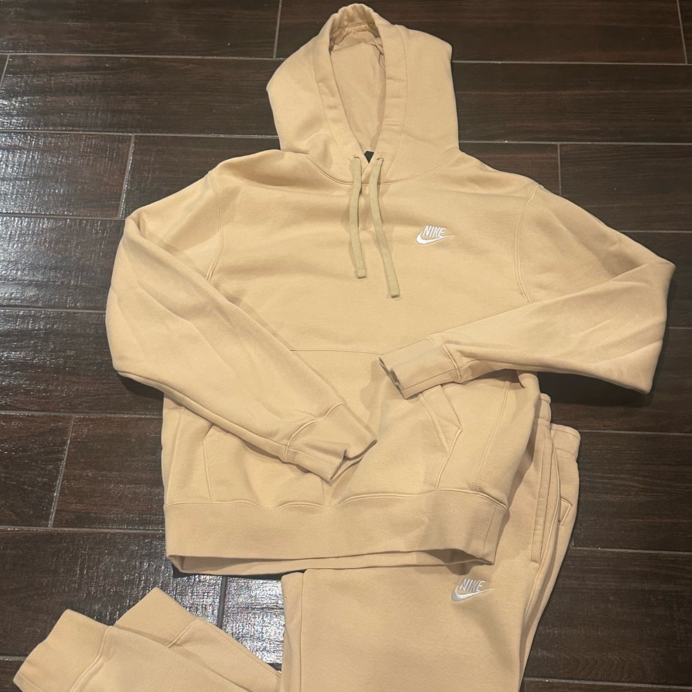 Nike Beige Hoodie